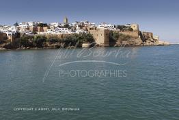 Image du Maroc Professionnelle de  La kasbah des Oudaïas de Rabat est une magnifique petite forteresse surplombant l'embouchure du fleuve Bouregreg érigée par les Almoravides pour lutter contre les tribus Berghouatas, elle séduit par sa quiétude et sa lumière.  Jeudi 6 Octobre 2011. (Photo / Abdeljalil Bounhar)
 